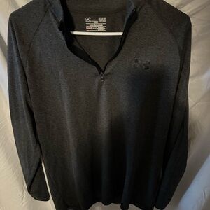 Underarmor size small